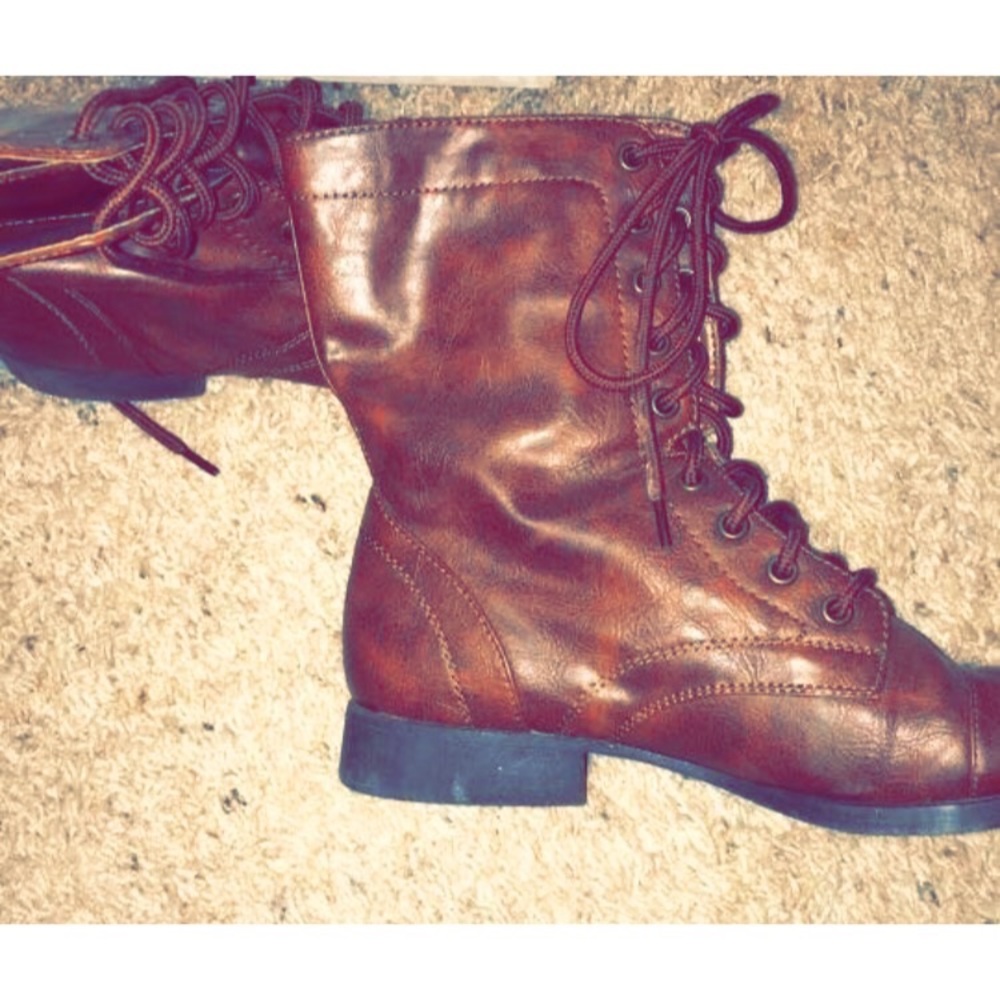 Boots!